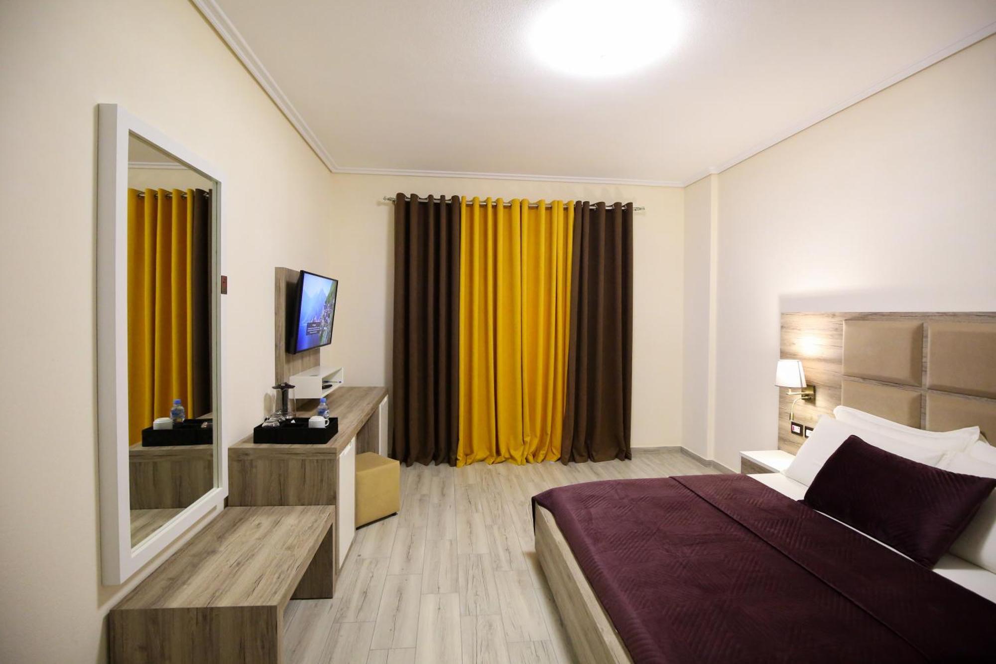 Hotel Vd Roleks Vlore Room photo